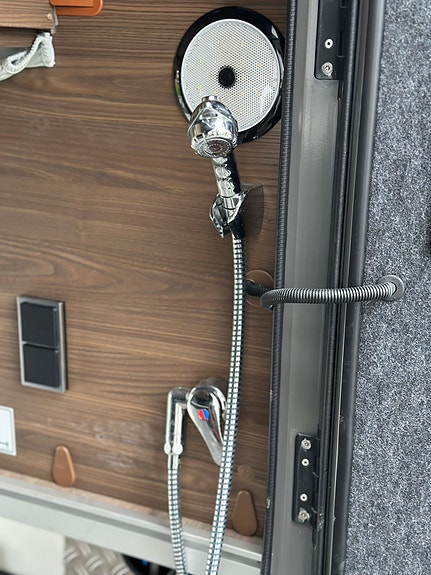Hymer B890 ML 25 of 30