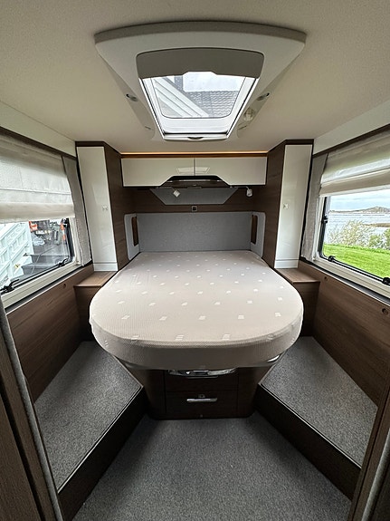 Hymer B890 ML 18 of 30