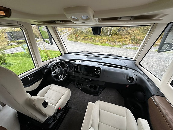 Hymer B890 ML 22 of 30