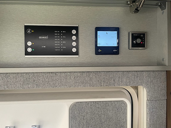 Hymer B890 ML 29 of 30