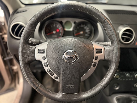 Nissan Qashqai 10 of 17