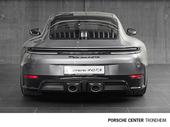 Porsche 911 7 of 30