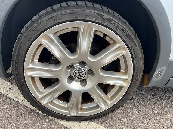 Volkswagen Polo Cross 11 of 16
