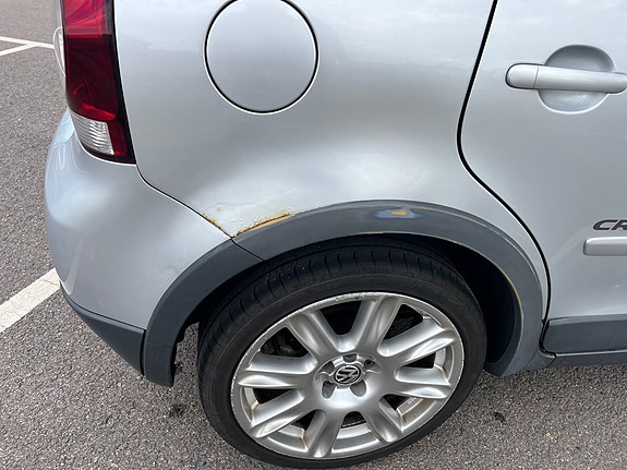 Volkswagen Polo Cross 13 of 16