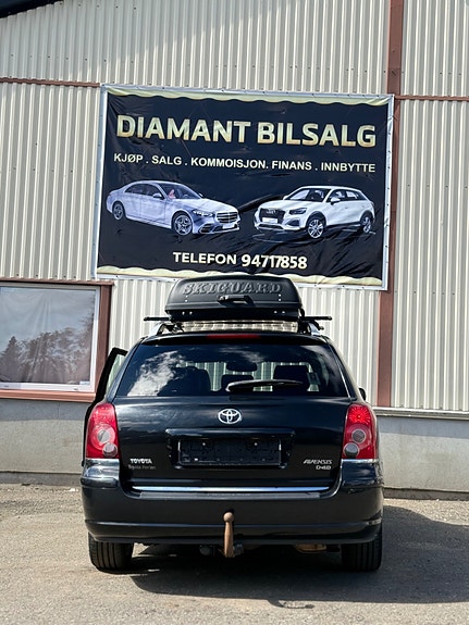 Toyota Avensis 6 of 29