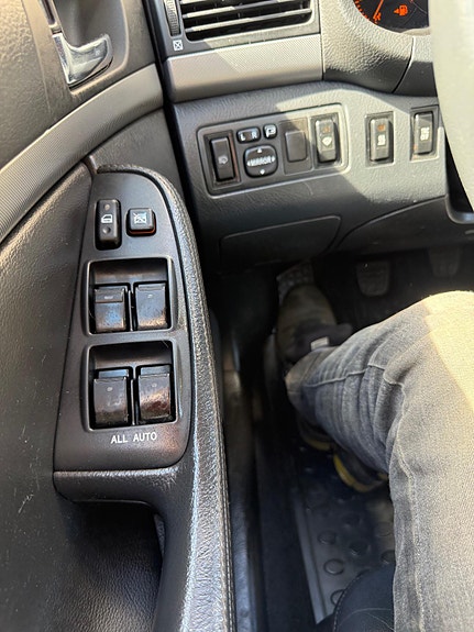 Toyota Avensis 16 of 29