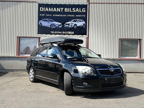 Toyota Avensis 4 of 29