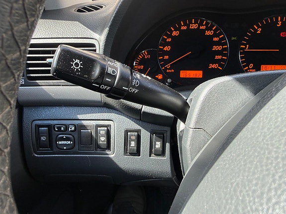 Toyota Avensis 13 of 29