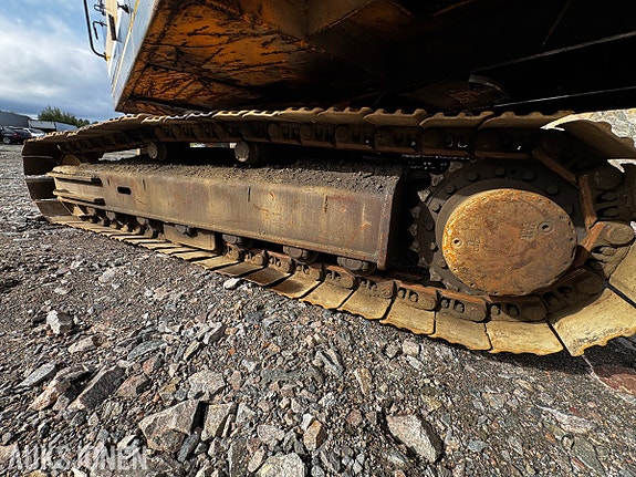 Kobelco K907D 9 of 30