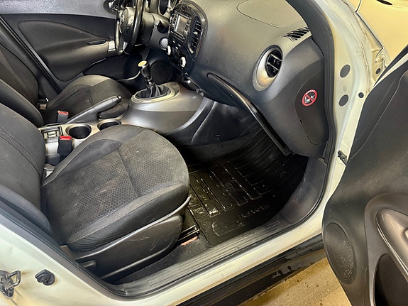 Nissan Juke 17 of 30