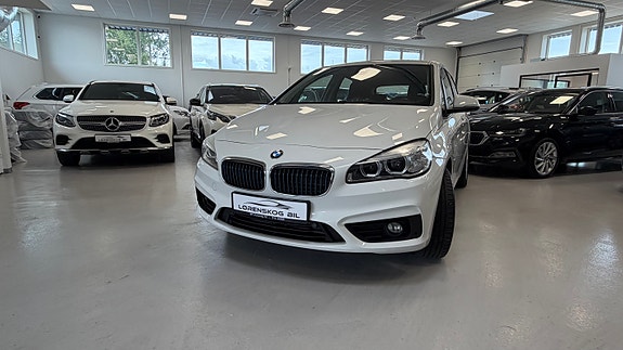 BMW 225xe 7 of 30