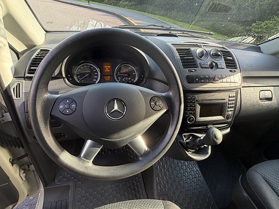 Mercedes-Benz Vito 113 5 of 9