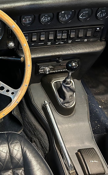 Jaguar E-TYPE 8 of 11