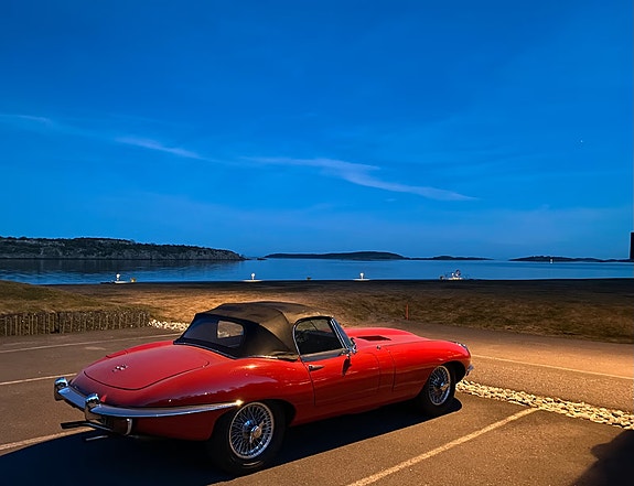 Jaguar E-TYPE 3 of 11