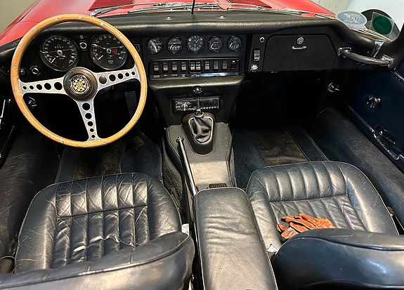 Jaguar E-TYPE 7 of 11