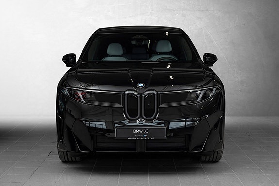 BMW iX3 2 of 28