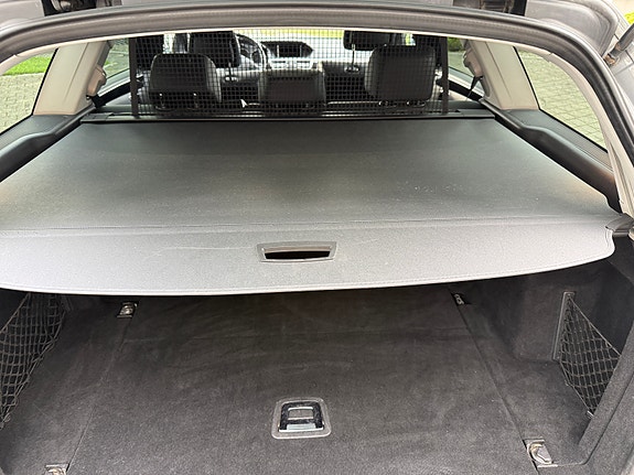 Mercedes-Benz E250 d 21 of 30
