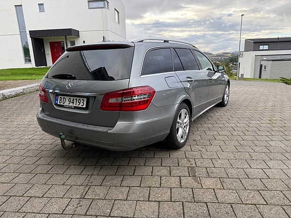 Mercedes-Benz E250 d 7 of 30