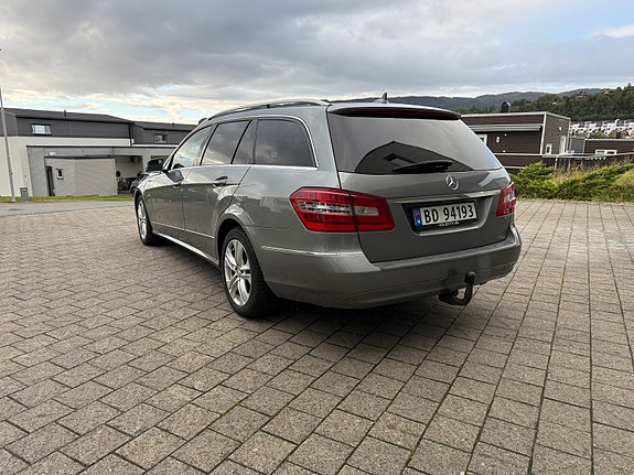 Mercedes-Benz E250 d 5 of 30
