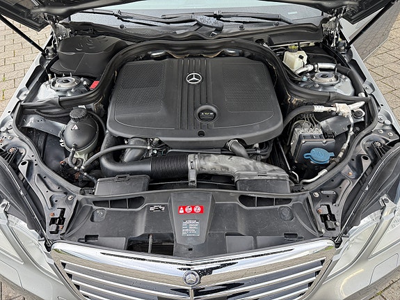Mercedes-Benz E250 d 22 of 30