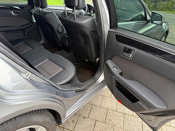 Mercedes-Benz E250 d 18 of 30