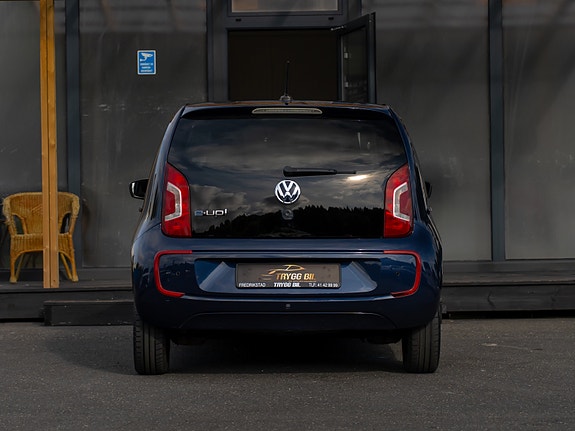 Volkswagen e-Up! 8 of 30