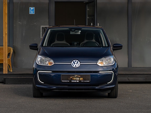 Volkswagen e-Up! 2 of 30