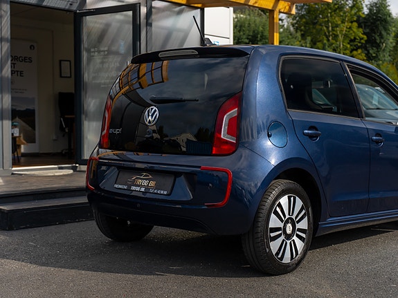 Volkswagen e-Up! 4 of 30