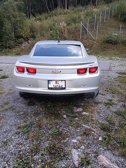 Chevrolet Camaro 16 of 24