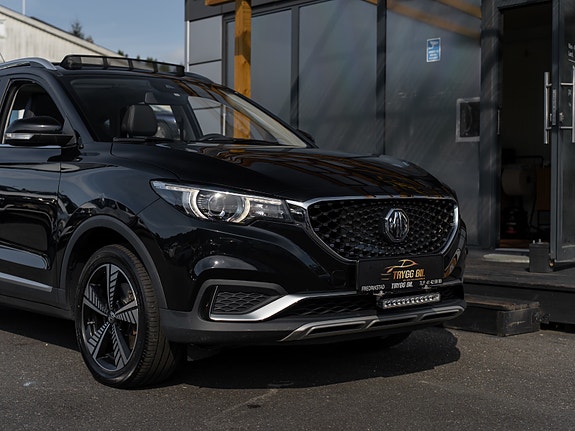 MG ZS EV 6 of 30
