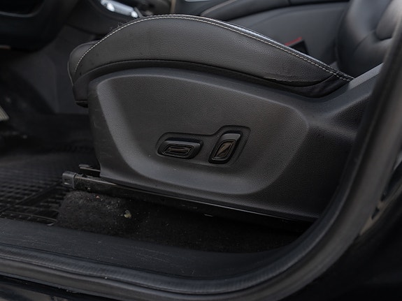 MG ZS EV 23 of 30