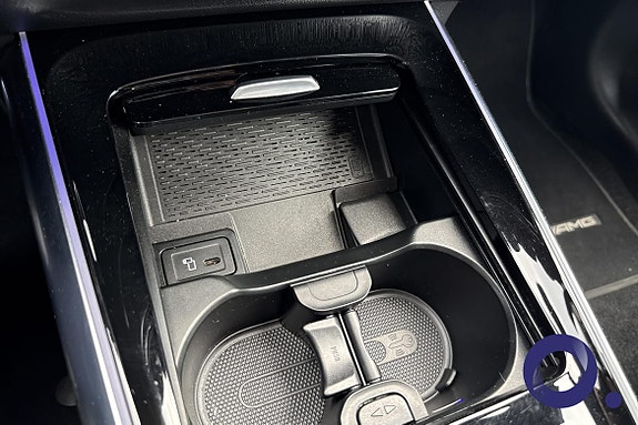 Mercedes-Benz EQA300 30 of 30