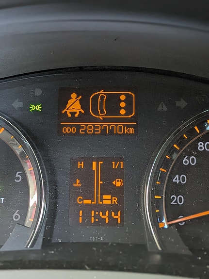 Toyota Avensis 12 of 22