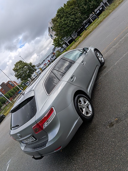Toyota Avensis 5 of 22