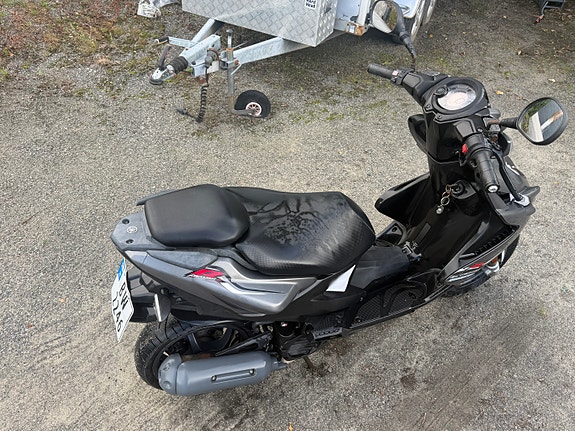 Yamaha 50 Aerox 6 of 10