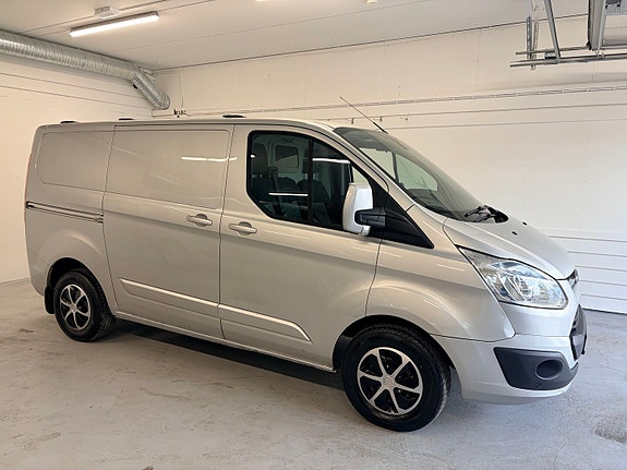 Ford Transit Custom 4 of 24