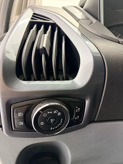 Ford Transit Custom 20 of 24