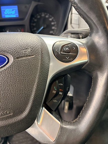 Ford Transit Custom 19 of 24