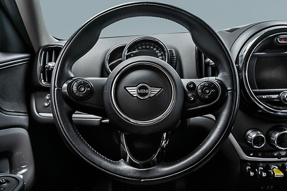 MINI Countryman Cooper SE 18 of 30