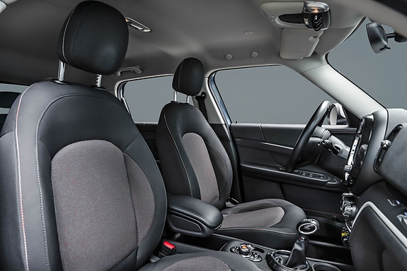 MINI Countryman Cooper SE 30 of 30