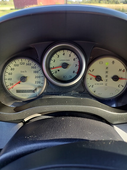 Toyota RAV4 4 of 19