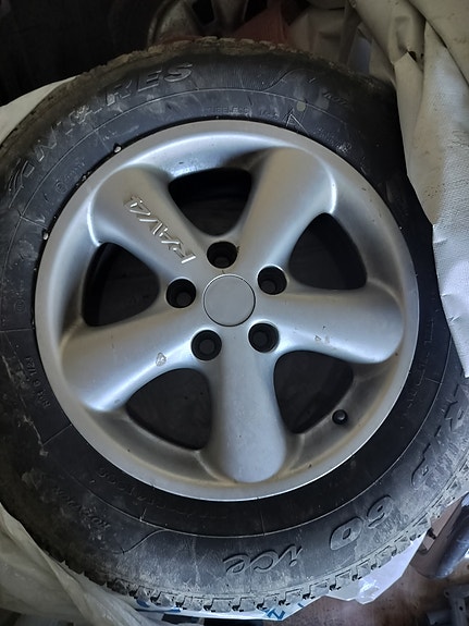 Toyota RAV4 16 of 19