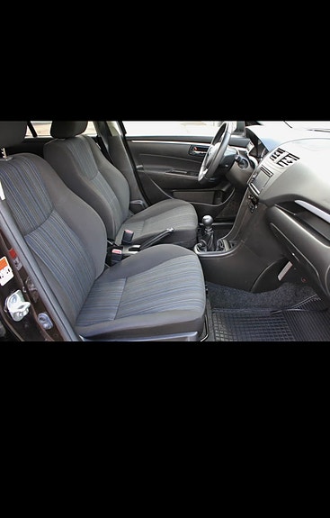 Suzuki Swift 8 of 18