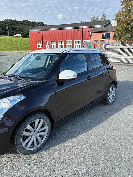 Suzuki Swift 2 of 18