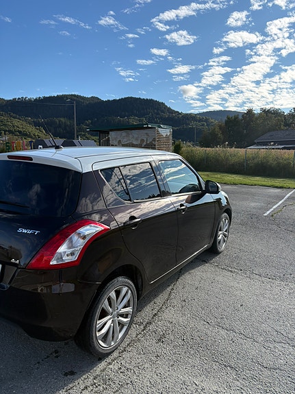 Suzuki Swift 4 of 18