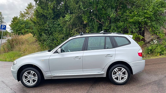 BMW X3 2 of 30