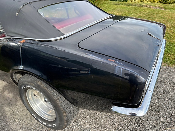 Chevrolet Camaro 12 of 14