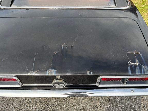 Chevrolet Camaro 13 of 14