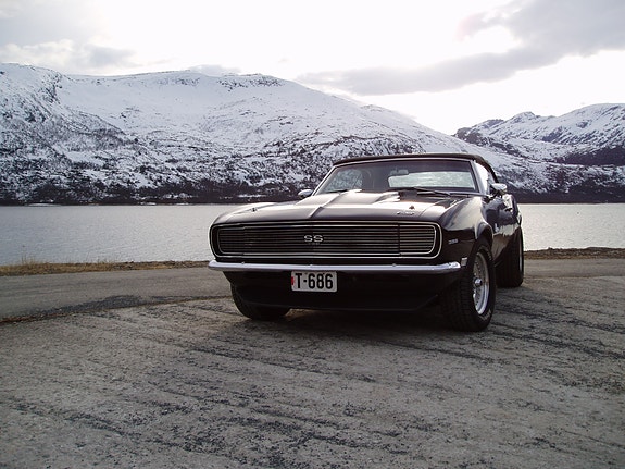Chevrolet Camaro 2 of 14