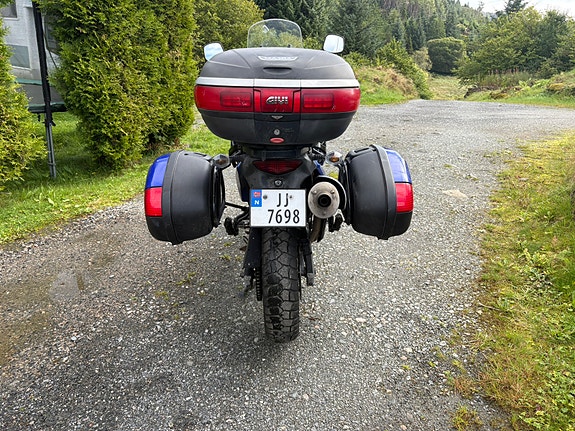 Suzuki DL 650 V-Strom 6 of 10